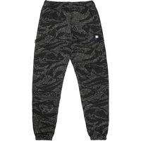 https://www.burton.co.uk/product/money-tiger-camo-pant_p-e58526a8-02ee-4182-80f1-b06d4d71e30c£colour=Black&size=XS