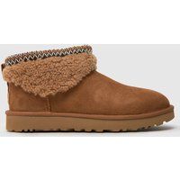 UGG classic ultra mini maxi curly boots in chestnut