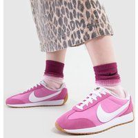 Nike Pacific Trainers in Pink