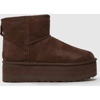UGG classic mini platform boots in burnt cedar