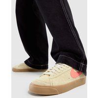 Nike blazer low 77 vintage trainers in brown multi