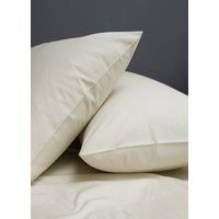 https://www.burton.co.uk/product/the-lyndon-company-800-thread-count-prosecco-cotton-housewife-pillowcase_p-c03ac704-111b-4d1a-b4f3-de992795bbf0£colour=Cream&size=Standard%20Pillow%20Case