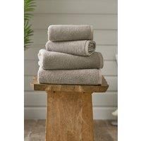 https://www.burton.co.uk/product/deyongs-sanremo-100-combed-cotton-soft-absorbent-700gsm-towels_p-ca31e332-003c-4787-9735-6285b2d15ed8£colour=Taupe&size=Bath%20Sheet