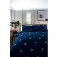 https://www.burton.co.uk/product/the-lyndon-company-snowflake-print-navy-100-cotton-duvet-cover-set_p-c9333b03-e109-4d5c-bf80-c5f6b7de5a9f£colour=Navy&size=Double