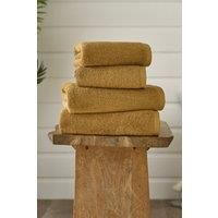 https://www.burton.co.uk/product/deyongs-sanremo-100-combed-cotton-soft-absorbent-700gsm-towels_p-ca31e332-003c-4787-9735-6285b2d15ed8£colour=Light%20Sand&size=Bath%20Sheet