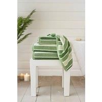 https://www.burton.co.uk/product/deyongs-luxurious-madison-soft-bci-cotton-highly-absorbent-towels_p-606ea8fe-6d5c-4b57-b5d9-e556938ff9aa£colour=Green&size=Bath%20Towel