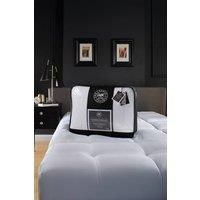 TLC Hotel Premium Duvet & Pillow – 4.5/13.5 Tog – Microfibre Satin Stripe Casing