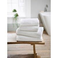 The Lyndon Company Linwood Premium Towels Ultra Soft 700GSM 100% Cotton, Soft & Absorbent in White | Size: Hand Towel