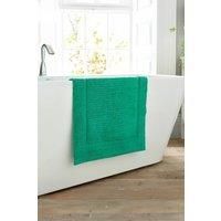 https://www.burton.co.uk/product/deyongs-quik-dri-bath-mat-50x80cm-100-cotton-1500gsm-quick-drying-absorbent-bathroom-mat_p-d7d98f98-450c-47ae-b14b-cf10604e227e£colour=Bottle%20Green&size=Bath%20Mat