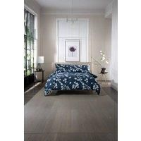 https://www.burton.co.uk/product/the-lyndon-company-petite-fleure-printed-100-cotton-duvet-cover-set-with-piped-edges_p-3075dbcd-e13d-4399-a6d5-3d84b5d40636£colour=Navy&size=Single