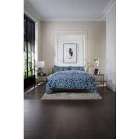 https://www.burton.co.uk/product/the-lyndon-company-tulle-extrasoft-100-cotton-breathable-duvet-cover-set_p-1d28a1f6-a179-410f-9c06-25de41ca8cc5£colour=Navy&size=Single