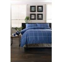 https://www.burton.co.uk/product/the-lyndon-company-crossley-heath-duvet-set-100-cotton-with-piped-cuffs-button-detail_p-af38b376-30b6-417c-a331-53006b995078£colour=Blue&size=Double