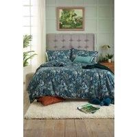 https://www.burton.co.uk/product/deyongs-tropical-leaves-digitally-printed-duvet-cover-set---100-cotton-soft-piped-bedding_p-3e4c747a-d385-43b7-ae83-edd2f877d5e1£colour=Multi&size=Double