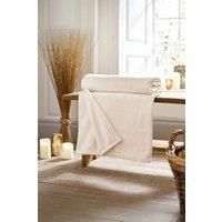 https://www.burton.co.uk/product/deyongs-snuggle-touch-super-soft-solid-colour-fleece-throw_p-3115e33c-13d0-4349-8682-1c5b4f2206dc£colour=Ivory&size=140cm%20x%20180cm