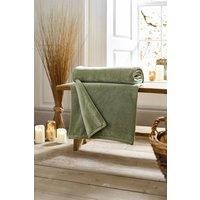https://www.burton.co.uk/product/deyongs-snuggle-touch-super-soft-solid-colour-fleece-throw_p-3115e33c-13d0-4349-8682-1c5b4f2206dc£colour=Green&size=140cm%20x%20180cm