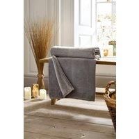 Deyongs Snuggle Touch Throw 140X180Cm