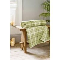 https://www.burton.co.uk/product/deyongs-snuggle-check-throw-blanket-140x180cm-super-soft-coral-fleece-printed-plaid-design_p-2ba626ad-85cd-4daf-a54a-be0dc2c4e275£colour=Green&size=140cm%20x%20180cm