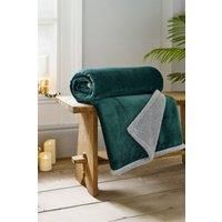 https://www.burton.co.uk/product/deyongs-hazelwood-super-soft-flannel-sherpa-throw---130-x-170cm-fleece-blanket_p-2140a10c-9c75-4af0-b633-603f37fff007£colour=Bottle%20Green&size=130cm%20x%20170cm