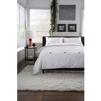 https://www.burton.co.uk/product/the-lyndon-company-filigree-hearts-white-red-100-cotton-duvet-cover-set-elegant-embroidered-bedding_p-337bc9bc-3f6b-413c-867e-9393e4a3c6c9£colour=White&size=Super%20King