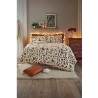 https://www.burton.co.uk/product/deyongs-autumn-animals-fleece-duvet-cover-set-with-sherpa-reverse-cosy-woodland-printed-bedding_p-9dffe6ab-446b-428e-852f-093c3a8a67b3£colour=Multi&size=Single