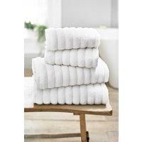 https://www.burton.co.uk/product/the-lyndon-company-ribbleton-zerotwist-cotton-towels_p-8f444c52-e50e-4256-ad9f-52ffa8449e07£colour=White&size=Hand%20Towel