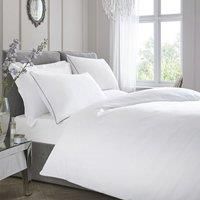 Appletree - White Duvet Cover Sets - Double Bedding Size (200 x 200cm) - 200 Thread Count - White Bedding - Soft & Luxury 100% Cotton - Piped Edges Duvet Cover - 2 Pillowcases - Hotel Bedding Style