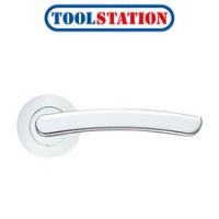 Stanza Santiago on Rose Door Handles Polished Chrome