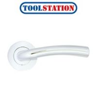 Zoo Seville on Rose Door Handles Polished Chrome