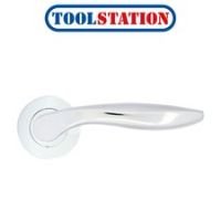 Stanza Cadiz Lever on Rose Door Handles Polished Chrome