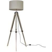 https://www.burton.co.uk/product/valuelights-clipper-tripod-brown-floor-lamp-base_p-cf6ca5a9-2e73-4f98-9778-a31a17c63bea£colour=Brown&size=One%20Size