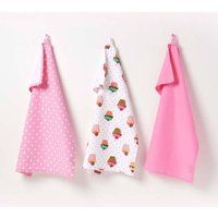Homescapes - Pure Cotton Tea Towels Set of Three - Cup Cakes - Pink Blue - 50 x 70 cm - Fully Coordinated Washable Kitchen Linen