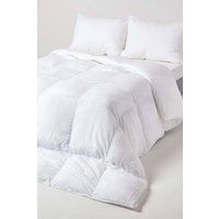 HOMESCAPES Ultrasoft Super Microfibre 4.5 Tog Duvet Hotel Quality Hypoallergenic Anti Dust Mite Lightweight Summer Duvet Washable At Home, Single Size