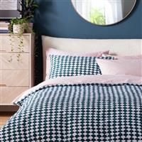 Habitat Scallop Reversible Bedding Set  Kingsize  Blue