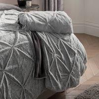 Smart Living Luxury Rouched Faux Fur Throw - Soft Warm Sofa Blanket 150x200cm in Grey | Size: 150cm x 200cm