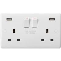 KnightsBridge Curved Edge 13A 2G DP Switched Socket with Dual USB Charger (5V DC 4.8A shared)