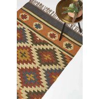 Handwoven Kilim Rug Runner Wool & Cotton in Traditional Pattern with Tassels
