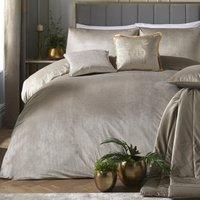 Laurence Llewelyn-Bowen - Montrose Pearl Beige Velvet Duvet Cover Sets - Super King Bedding Size (220 x 260cm) - Luxury Soft Bedding - Linen Beige Velvet Bedding