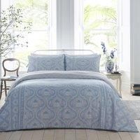 Appletree - Blue Delftware Duvet Cover - Double Bedding Size (200 x 200cm) - 100% Cotton Sateen - Piped Edge - 2 Pillowcases - Damask Duvet Cover in Blue - Blue Bedding/White Bedding