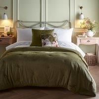 Appletree - Olive Green Velvet Quilted Bedspread (220 x 150cm) - Reversible Designs - Soft Touch Velvet Bedspread in Green - Tufted Button Bedspread - Chesterfield Bedspread in Green - Green Quilt