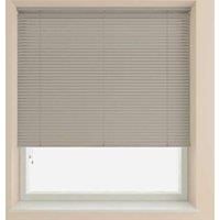 152cm Drop, 25mm Slat PVC Venetian Blind