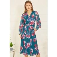 Yumi Green Floral Print Stretch Mesh Dress with Pockets 8 Green