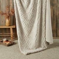 Fusion Snug Romo Pinsonic Geometric Fleece Reverse Duvet Cover Set