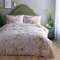 Appletree - Garden Foliage & Birds Duvet Cover - King Bedding Size (230 x 220cm) - 200 Thread Count - Piped Edge - Soft 100% Cotton - 2 Pillowcases - Floral Duvet Cover in Natural - Flower Bedding