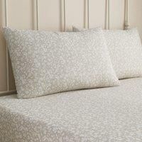 Dreams & Drapes - Natural Floral Fitted Sheet (200 x 180 x 28cm) - Luxury Polycotton Bed Sheet - Matching Duvet Cover Available - Natural Bed Sheet with Leaf
