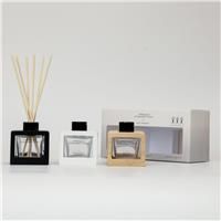 French Connection Wooden Surround Trio Reed Diffuser Gift Set | 3 x 50ml | Lemongrass & Ginger, Orange & Ginger, Luminous Serenity | 15% Fragrance Oil | Elegant Home Fragrance & Luxury Gift