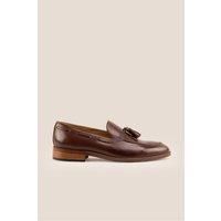 Oswin Hyde Men's Issac Tassel Loafer in Brown | Size: 7