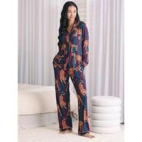 Chelsea Peers Classic Long Button Up Set In Polyester - Red