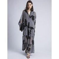Religion Cala Tiered Boho Maxi Dress In Abstract Print - Grey