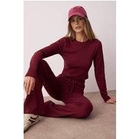 WOVCOR Women's 2-Piece Slim Fit Knit Top & Pants Set in Burgundy | Size: Small