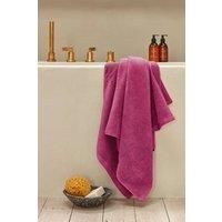 https://www.burton.co.uk/product/christy-cirrus-lightweight-fluffy-softloft-100-cotton-towels_p-43a94fd2-ac05-4002-a138-7e194dcfb9fd£colour=Pink&size=Bath%20Towel